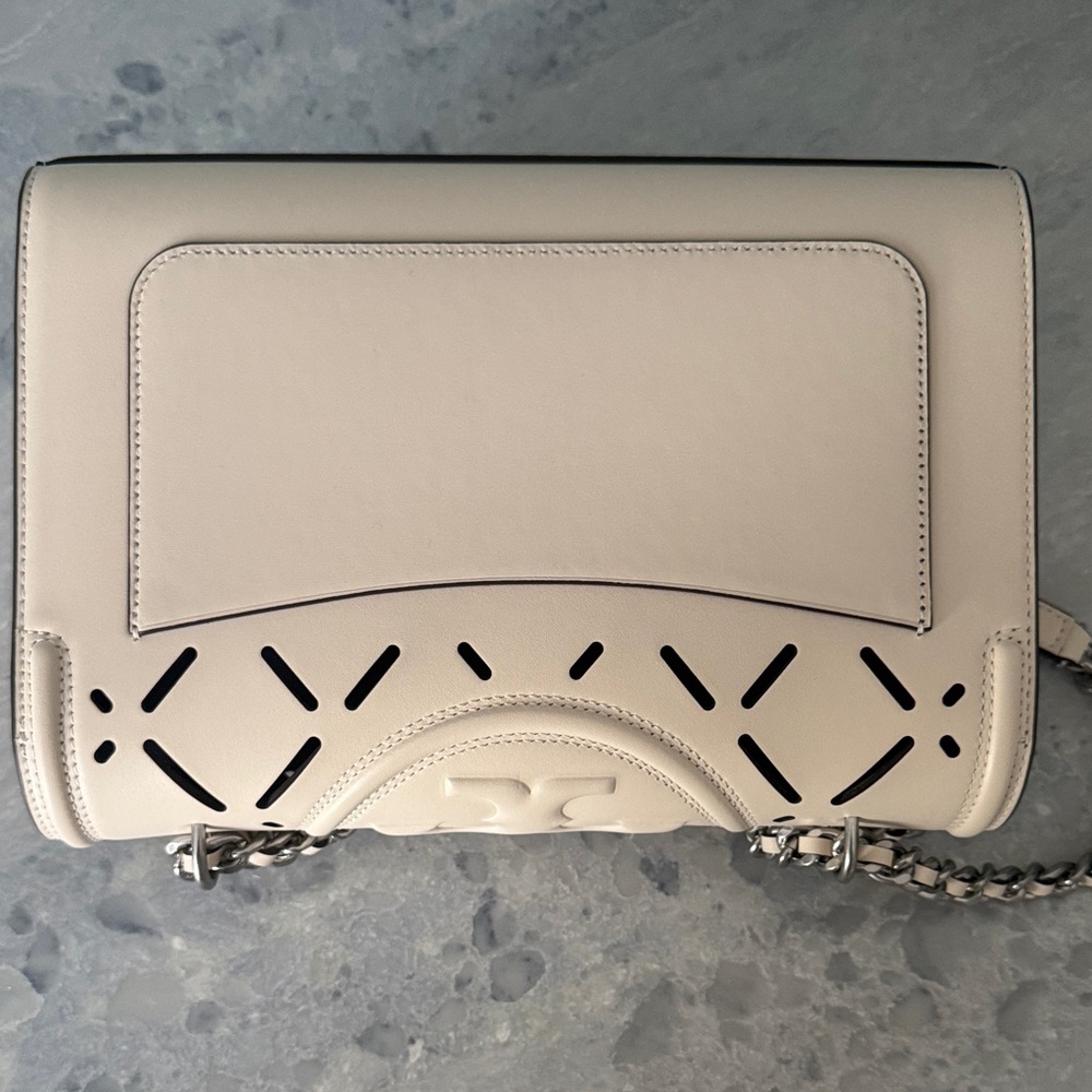 Tory Burch Cream Cut-Out Shoulder Bag - Picture 13 of 16